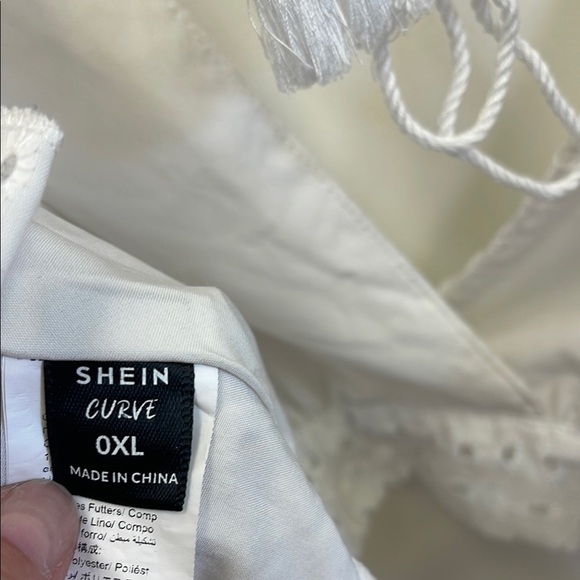 SHEIN White Flutter Sleeve Crop Blouse - Picture 6 of 6